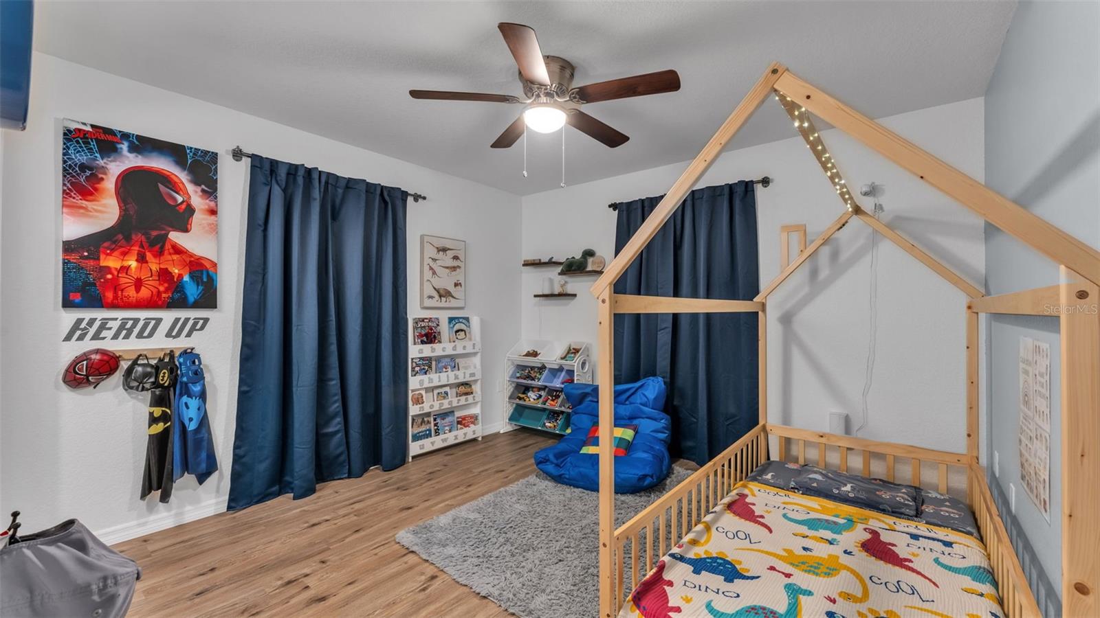 Image 12 of 29 For 702 Lemon Avenue