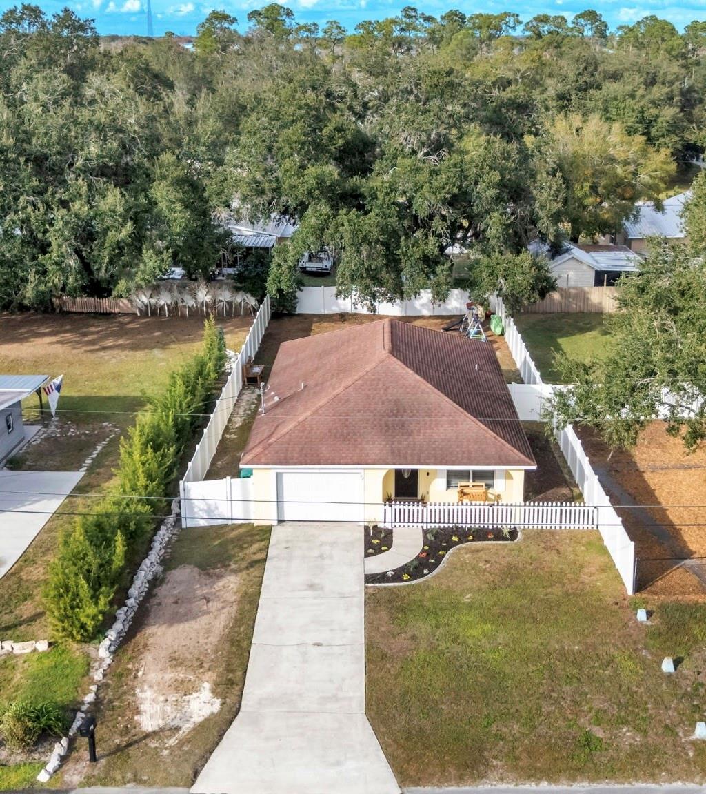 Image 29 of 29 For 702 Lemon Avenue