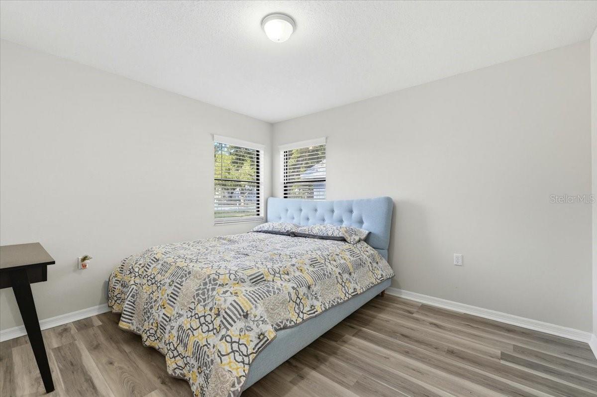 Image 12 of 38 For 664 Eagle Run