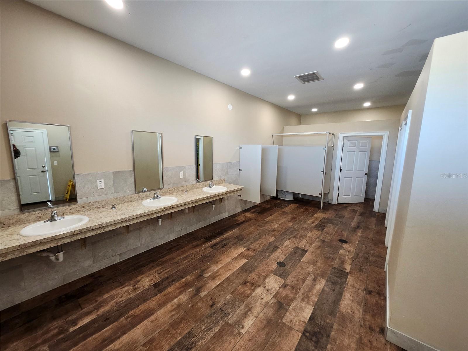 Image 12 of 36 For 0 Cr-630 E Lot 108