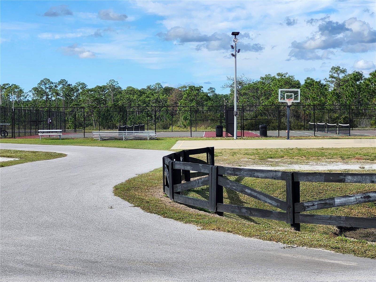 Image 35 of 36 For 0 Cr-630 E Lot 108