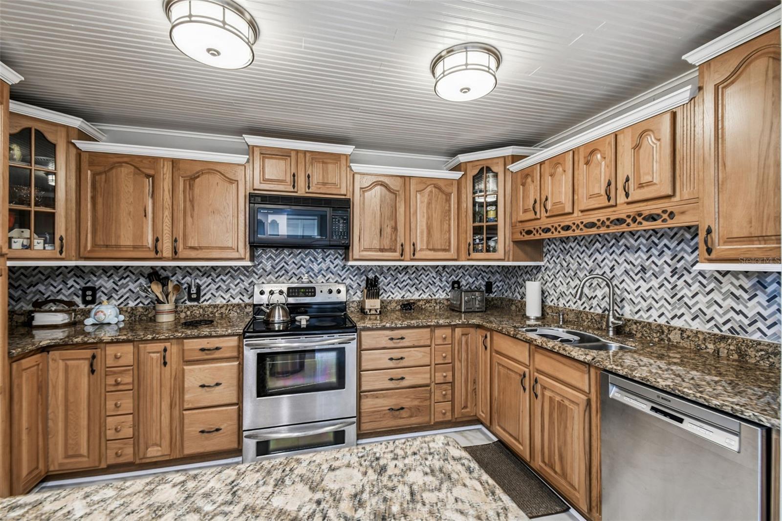 Image 14 of 27 For 1776 6th Street Nw 808