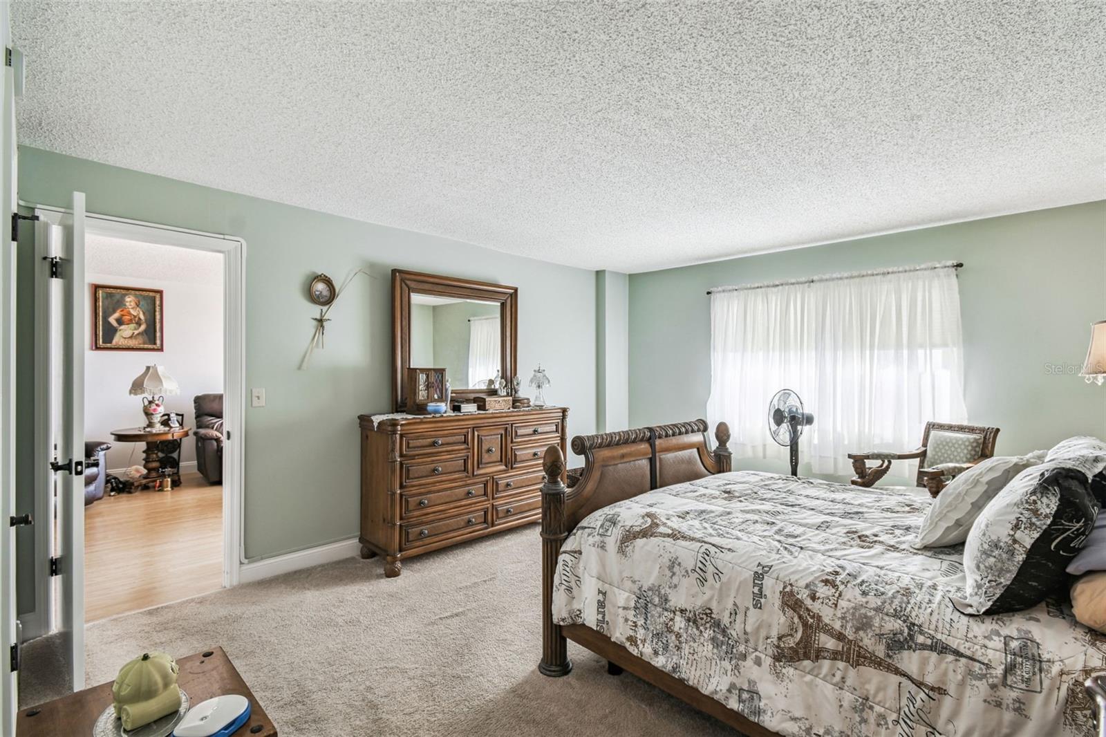 Image 15 of 27 For 1776 6th Street Nw 808