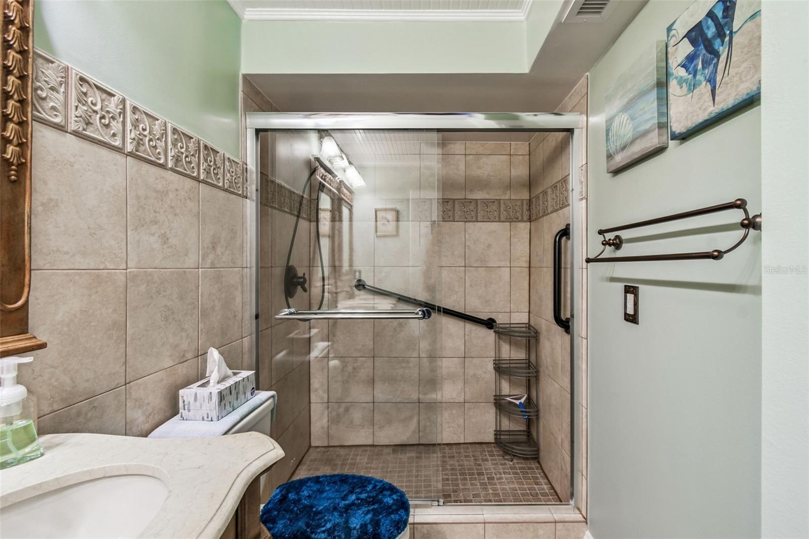 Image 17 of 27 For 1776 6th Street Nw 808