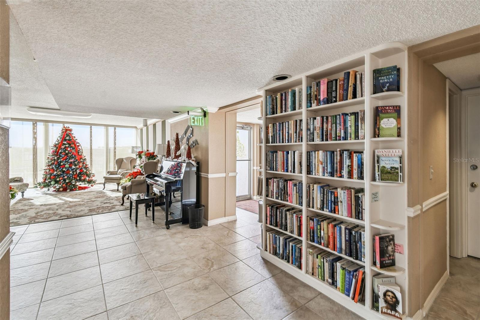 Image 22 of 27 For 1776 6th Street Nw 808