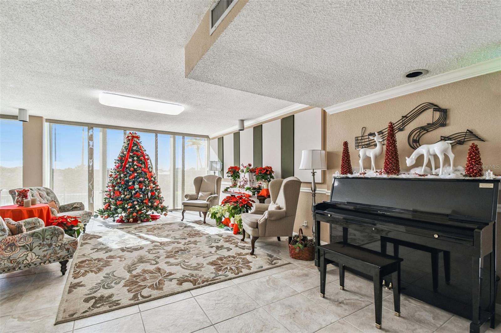 Image 6 of 27 For 1776 6th Street Nw 808