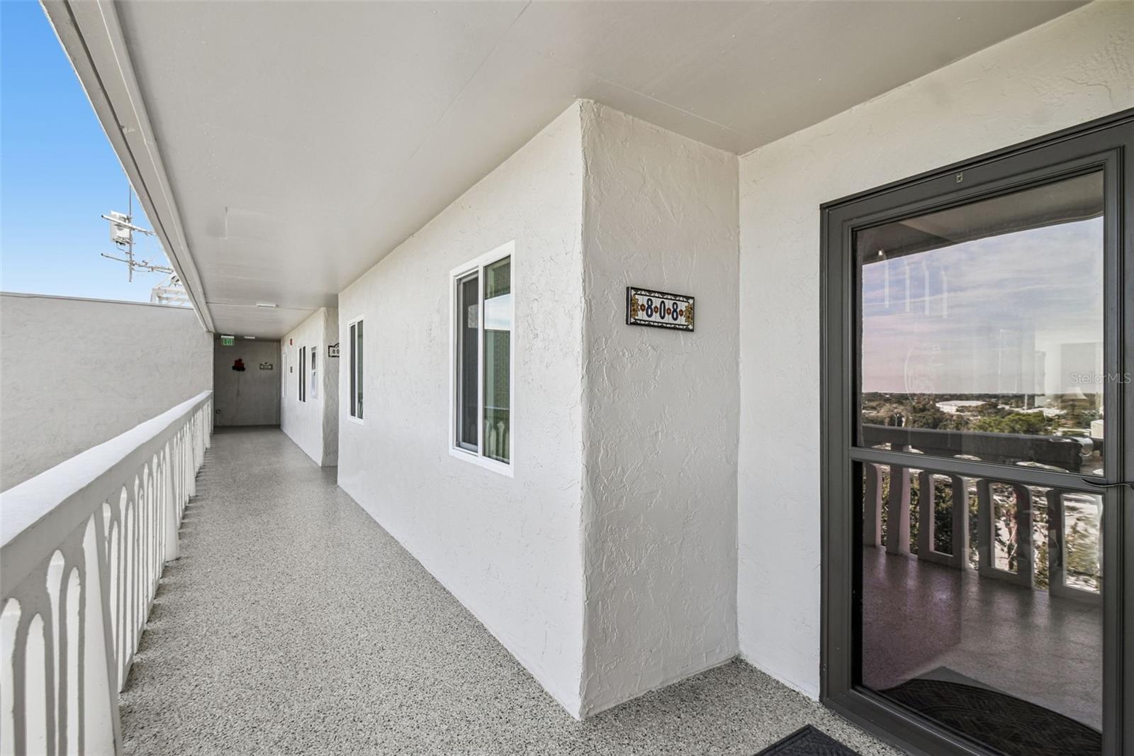 Image 9 of 27 For 1776 6th Street Nw 808