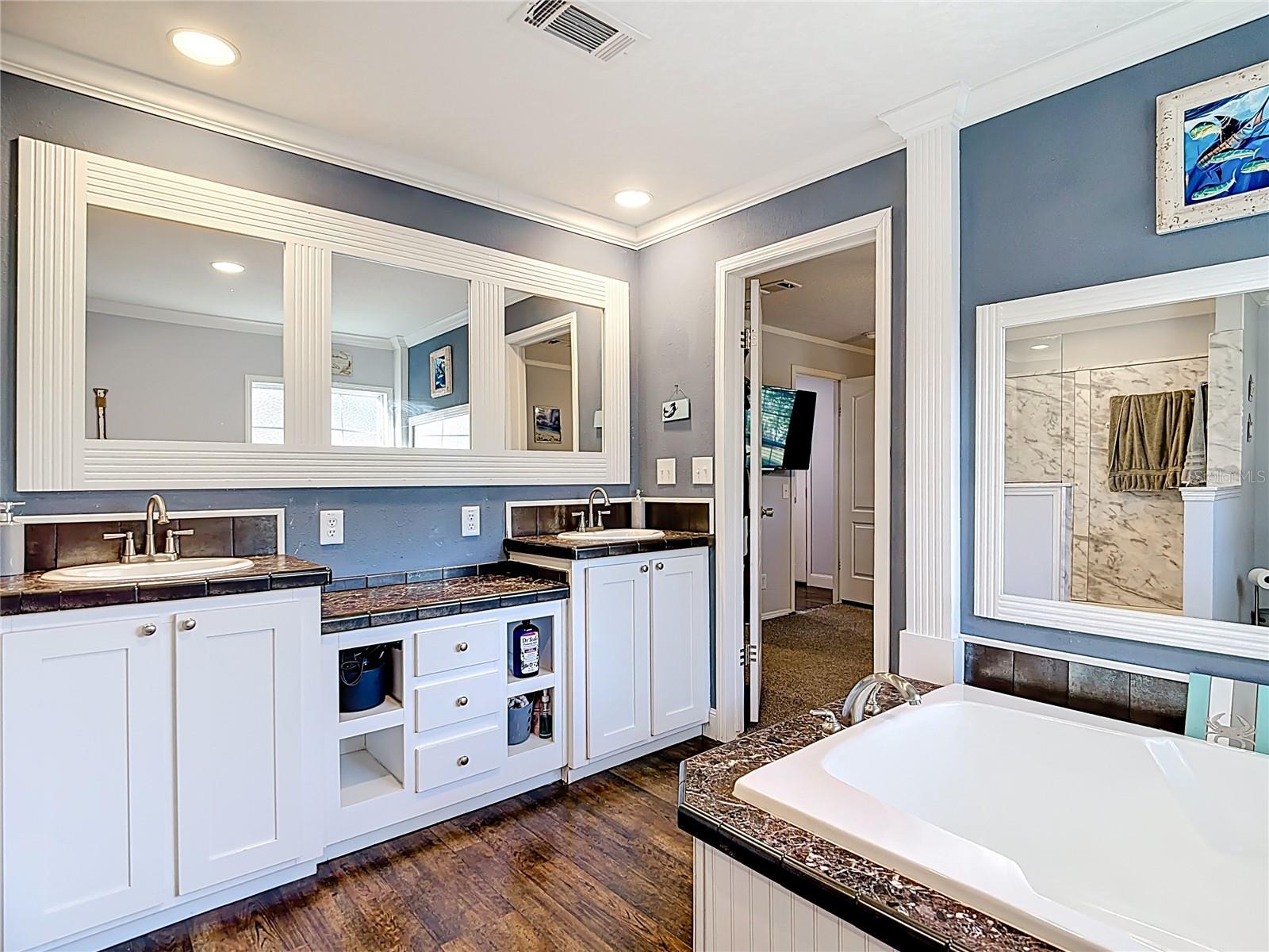 Image 17 of 35 For 3820 Teakwood Circle