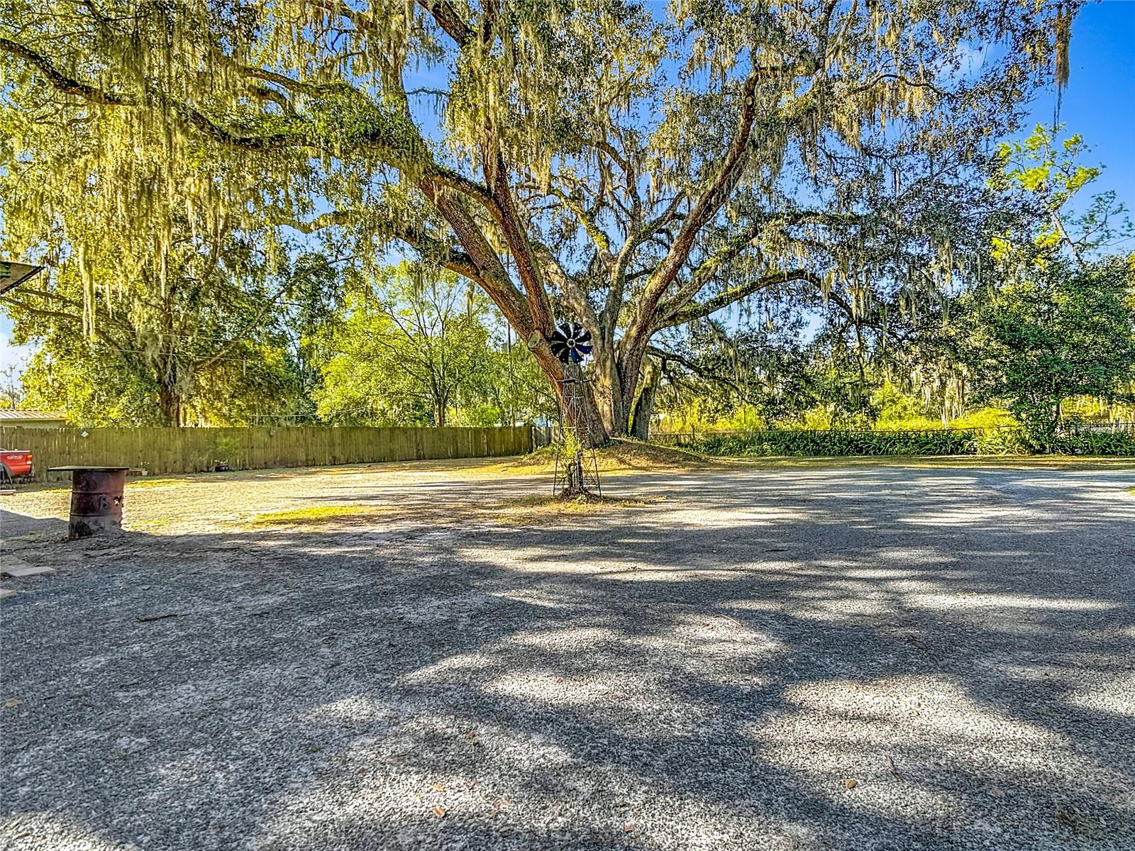 Image 26 of 35 For 3820 Teakwood Circle