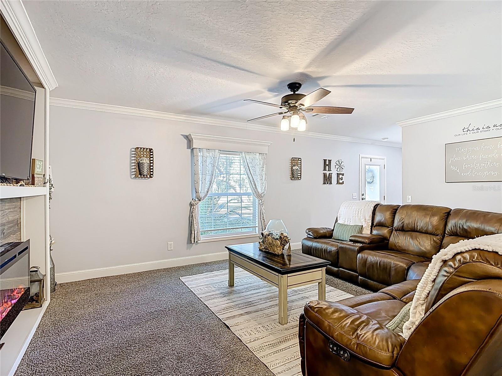 Image 6 of 35 For 3820 Teakwood Circle