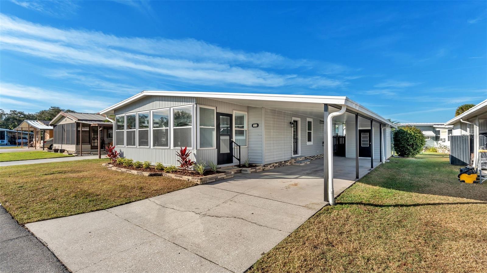 Image 2 of 26 For 2055 Floral Avenue 40