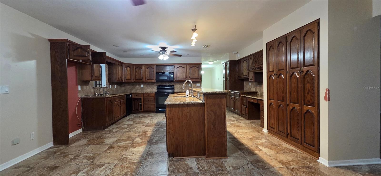 Image 10 of 83 For 1702 Miller Road