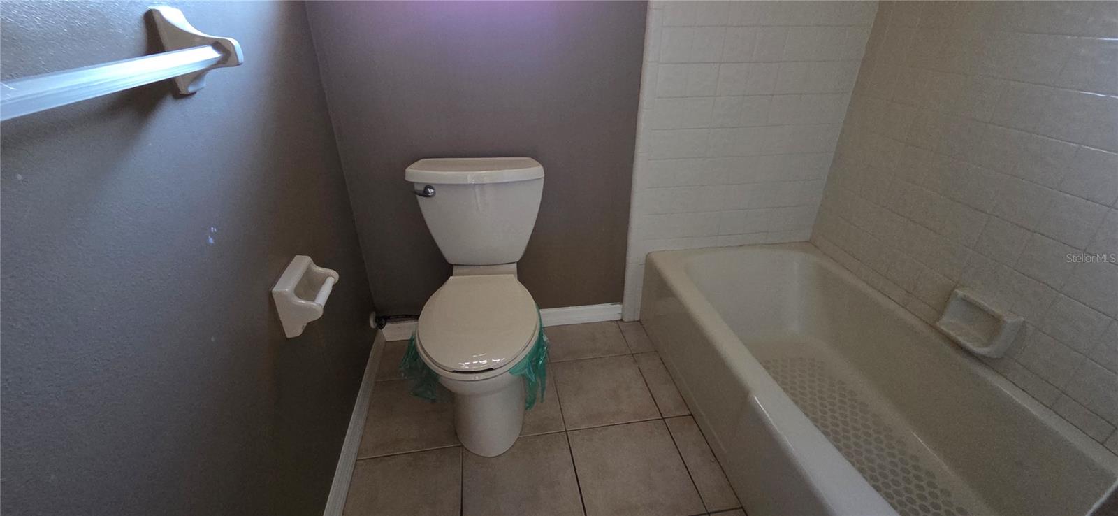 Image 38 of 83 For 1702 Miller Road