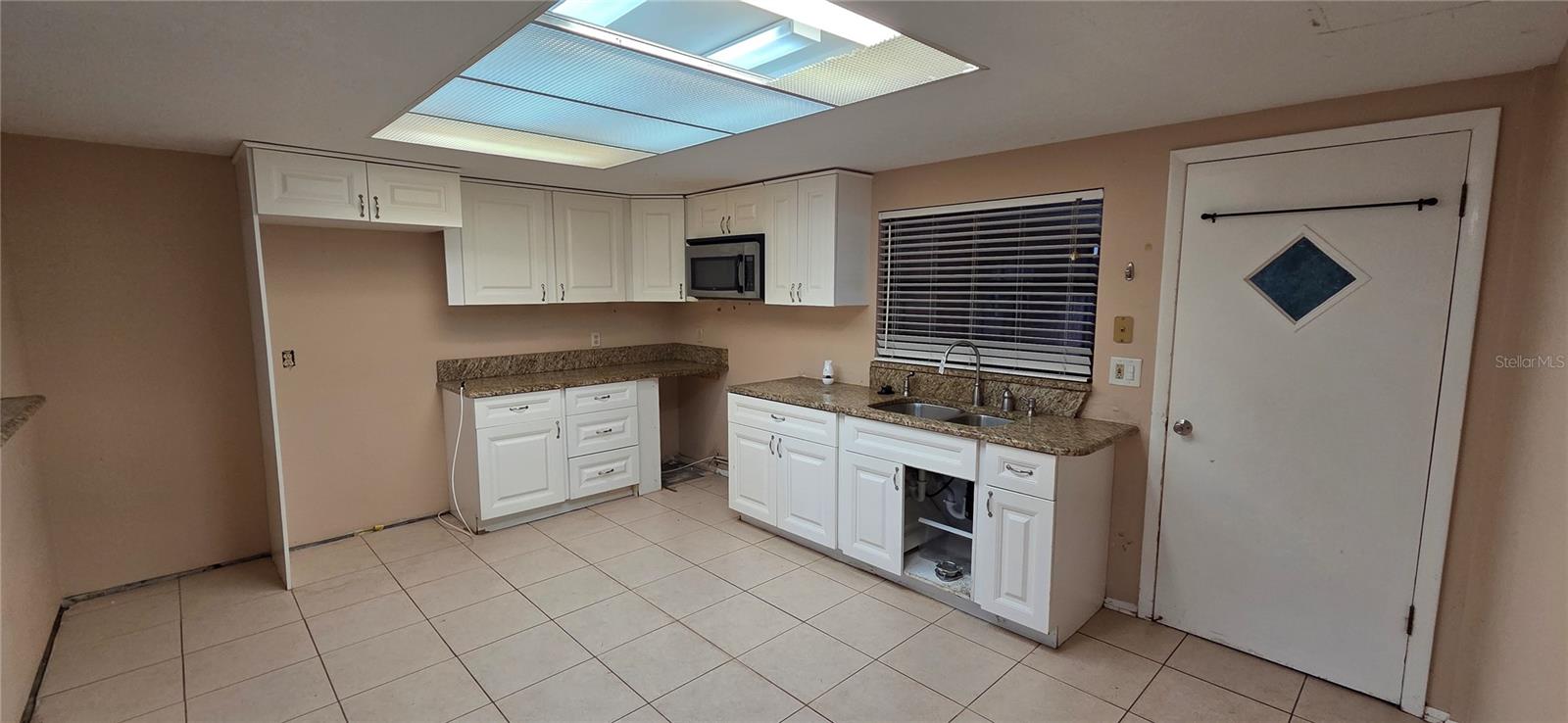 Image 70 of 83 For 1702 Miller Road