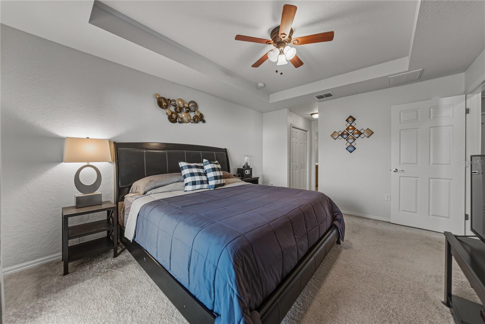 Image 17 of 41 For 4924 Dossey Road