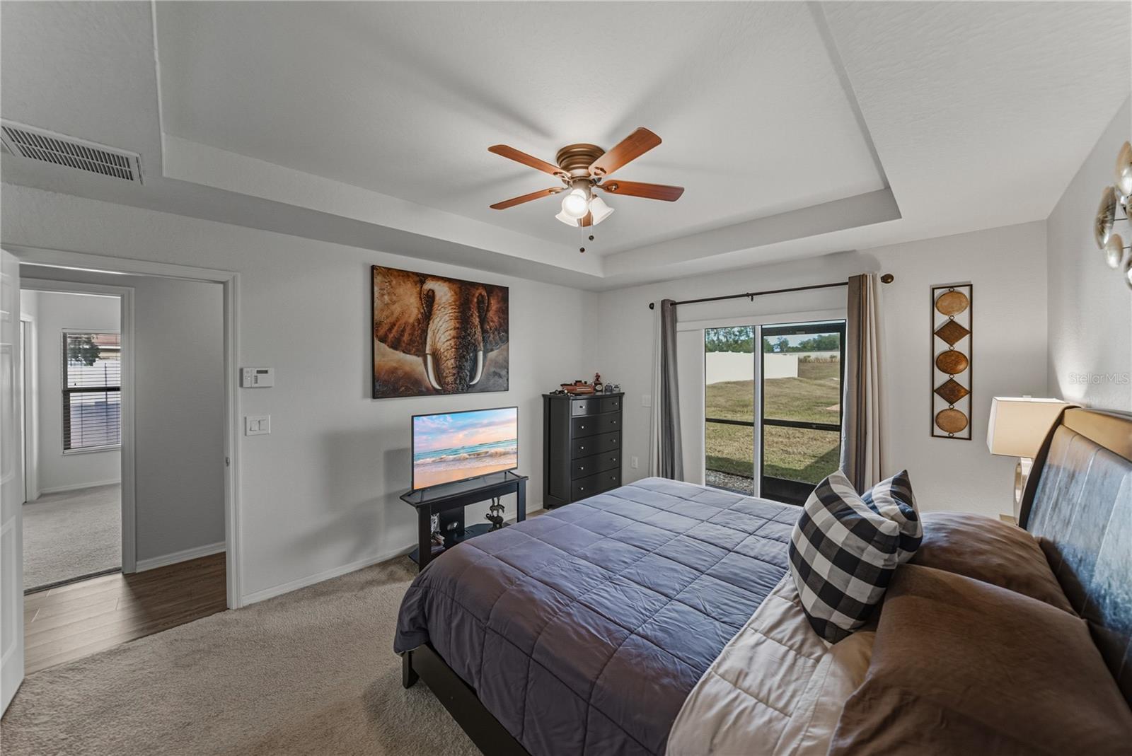 Image 19 of 41 For 4924 Dossey Road