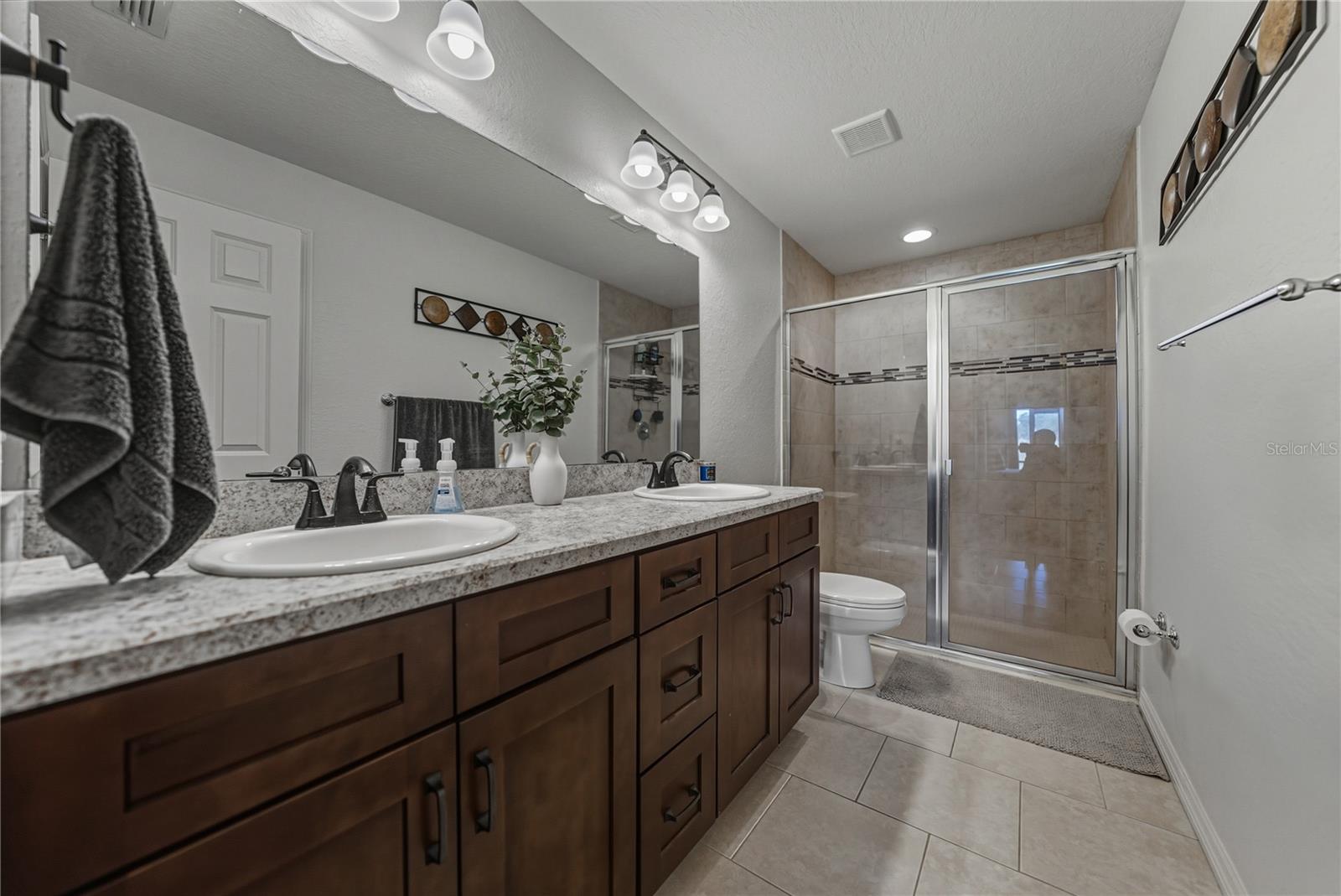 Image 21 of 41 For 4924 Dossey Road