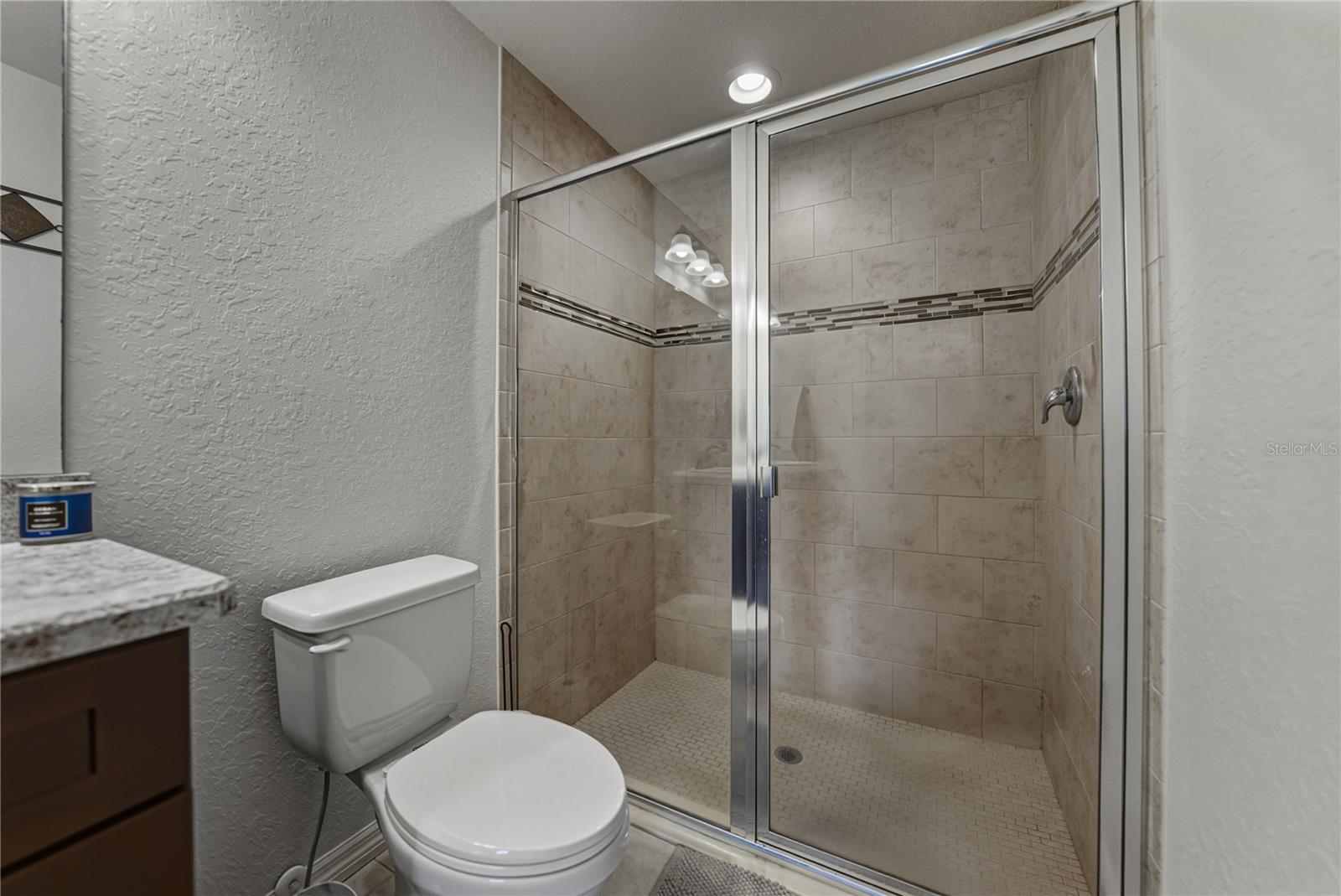 Image 22 of 41 For 4924 Dossey Road