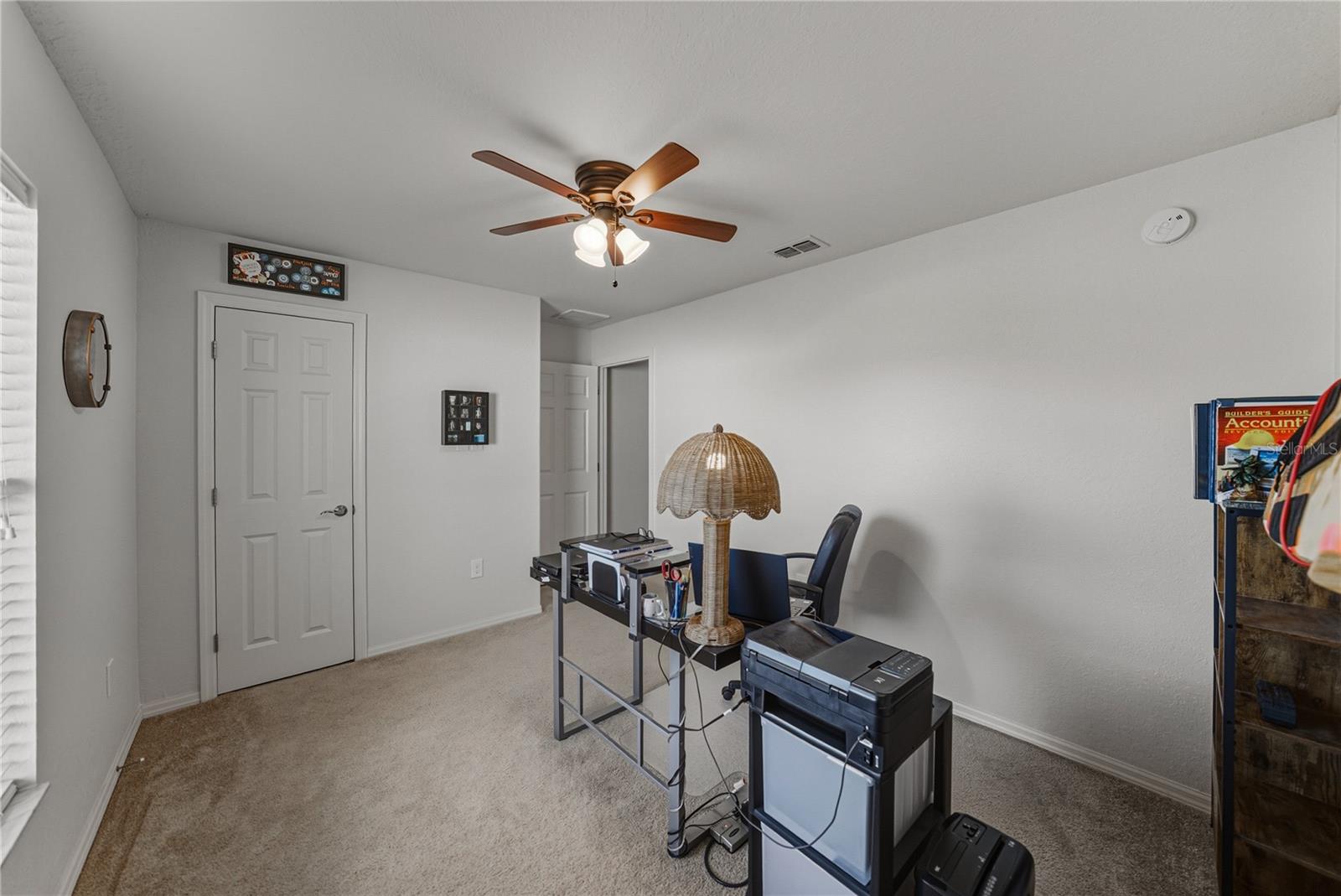 Image 24 of 41 For 4924 Dossey Road