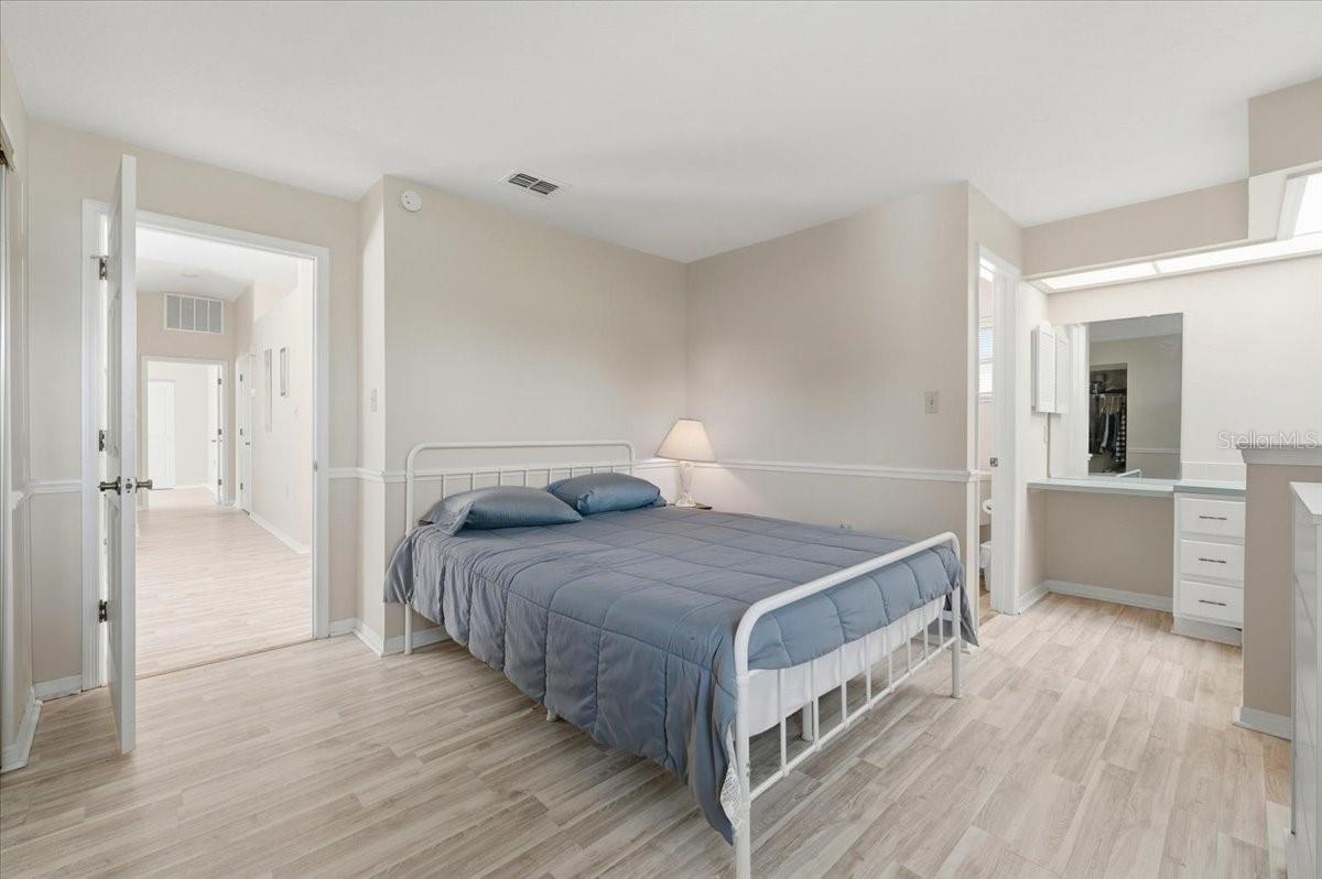 Image 15 of 39 For 6119 Sandpipers Drive