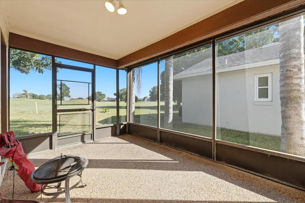 Image 27 of 39 For 6119 Sandpipers Drive