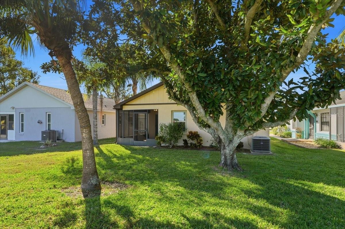 Image 31 of 39 For 6119 Sandpipers Drive