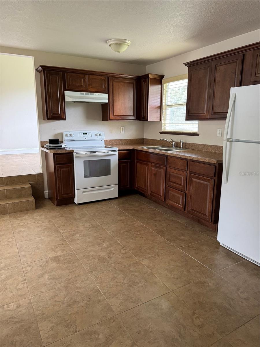 Image 5 of 10 For 2824 Avenue G Nw