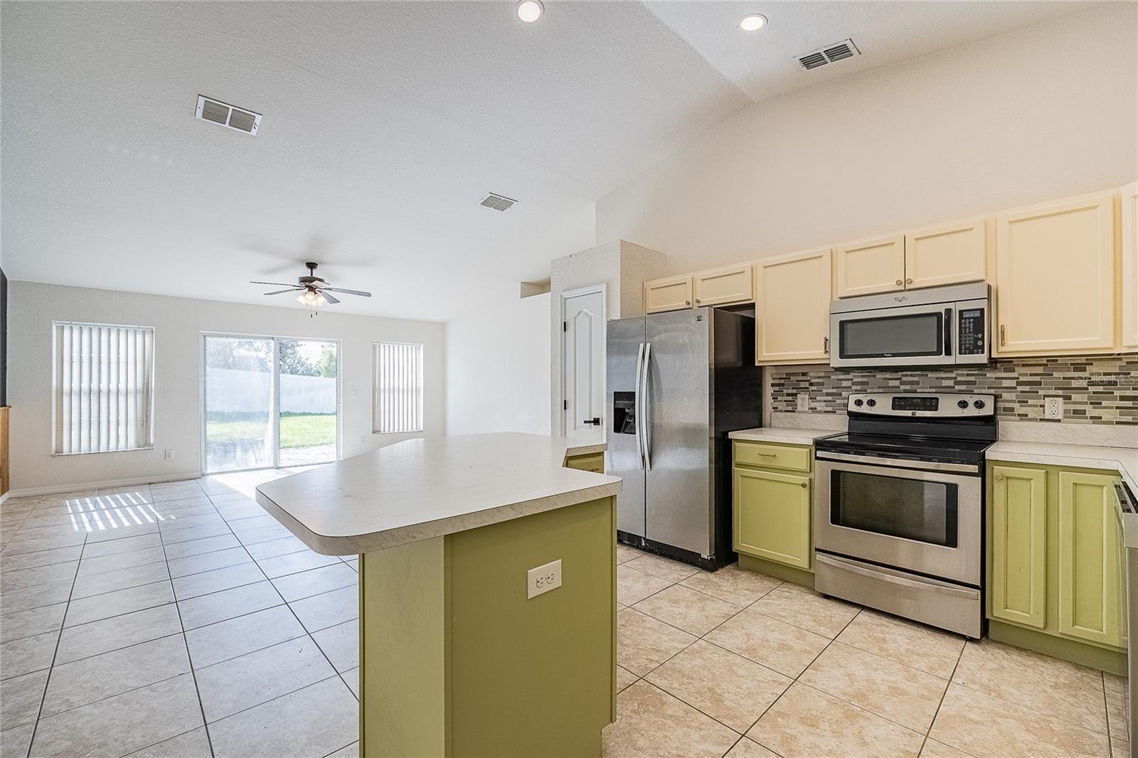 Image 15 of 34 For 245 Captain Hook Way