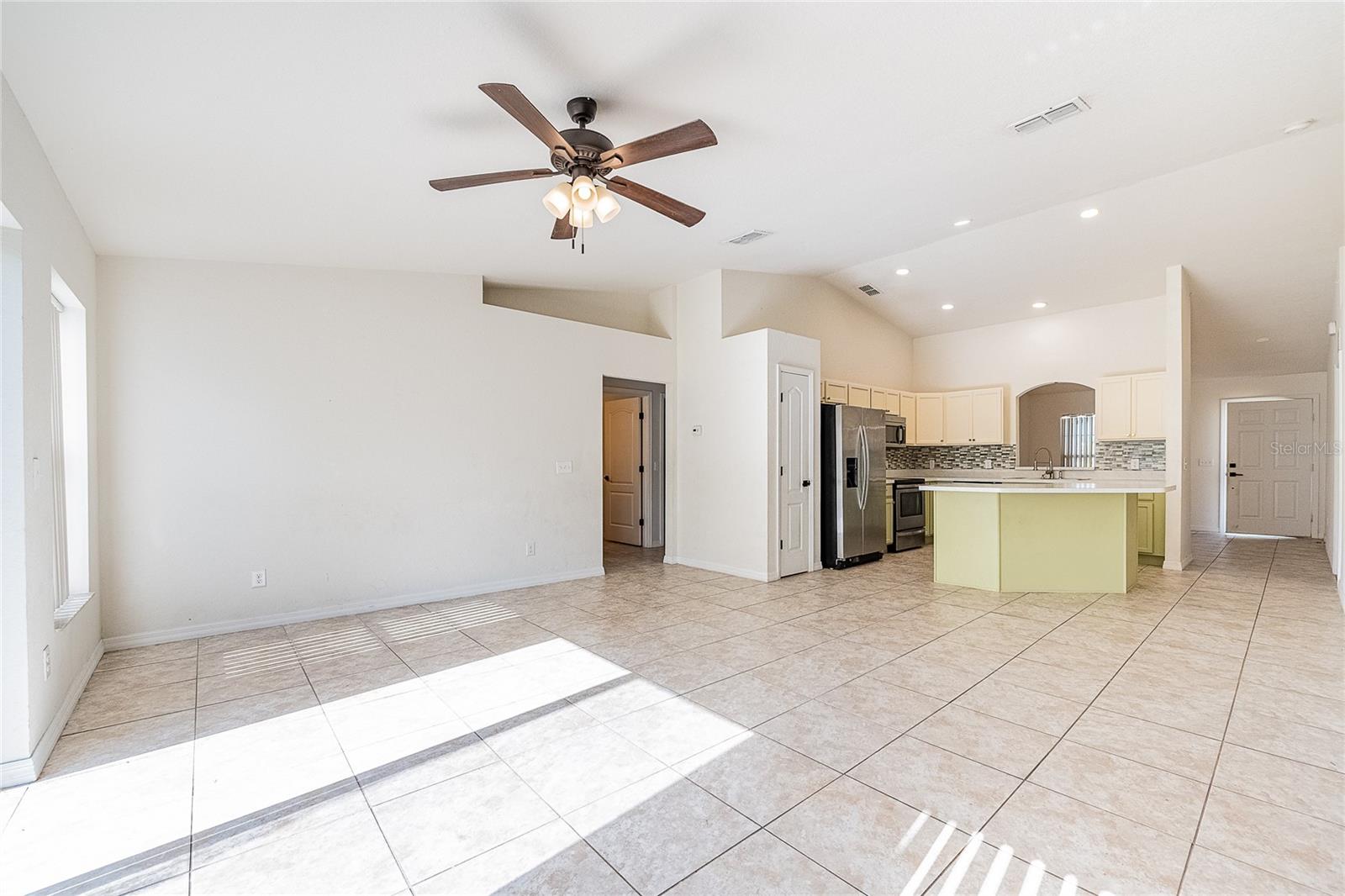 Image 21 of 34 For 245 Captain Hook Way