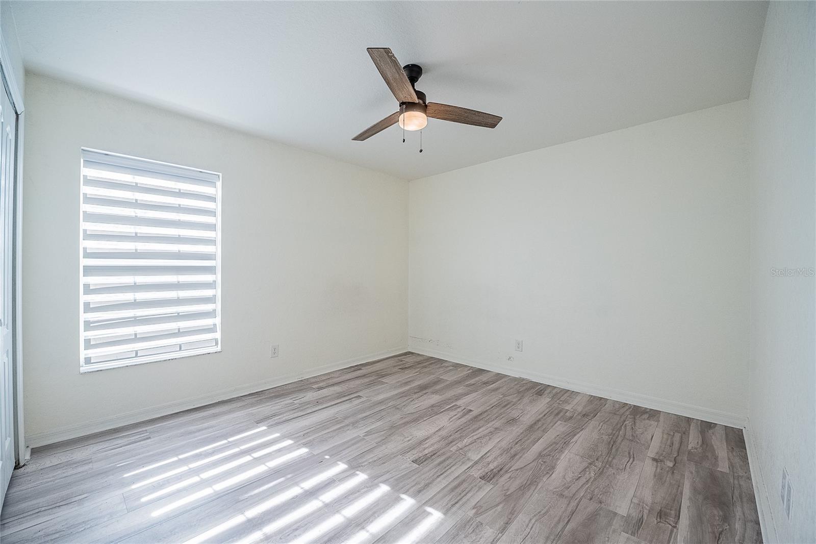 Image 22 of 34 For 245 Captain Hook Way