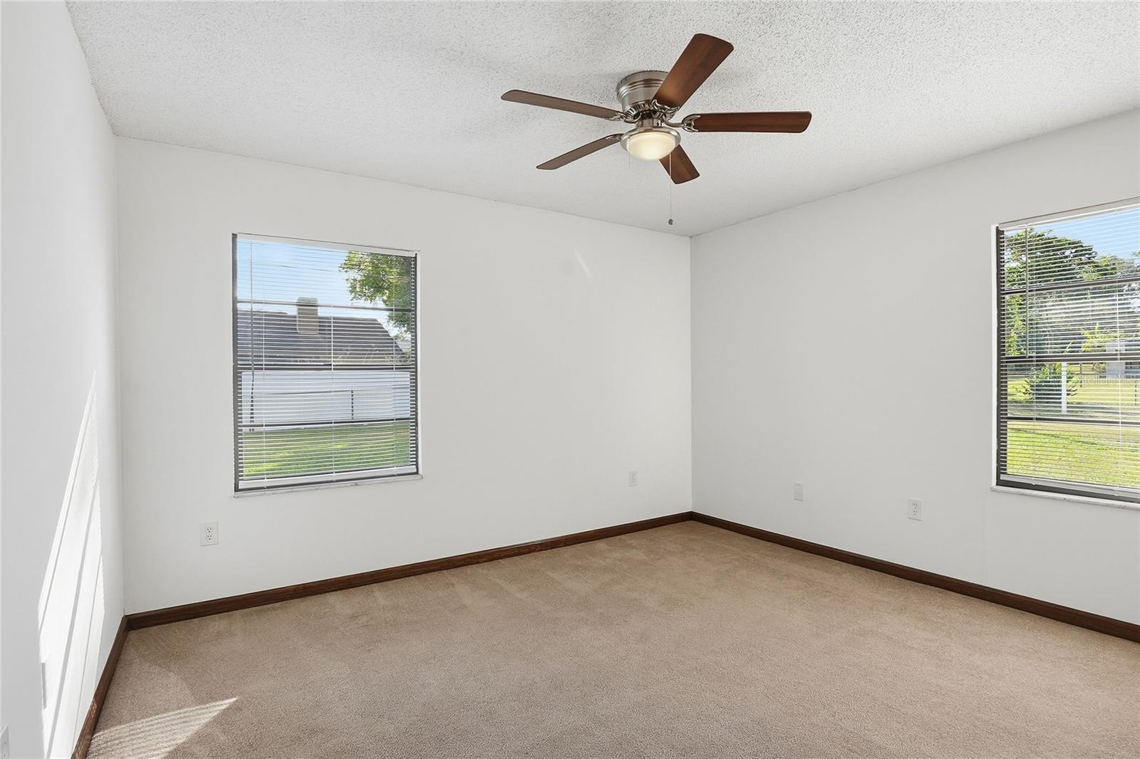 Image 25 of 52 For 3649 Dogwood Place