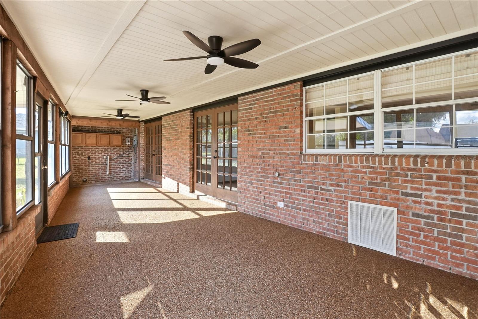 Image 26 of 52 For 3649 Dogwood Place