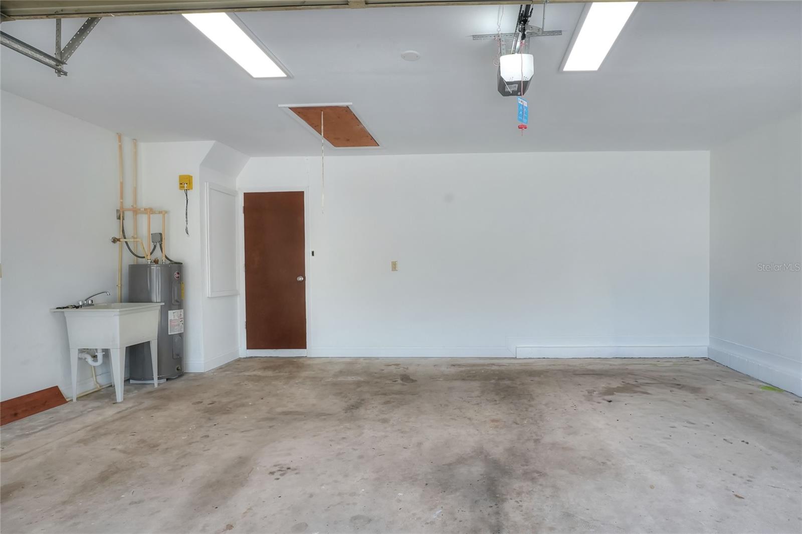 Image 29 of 52 For 3649 Dogwood Place