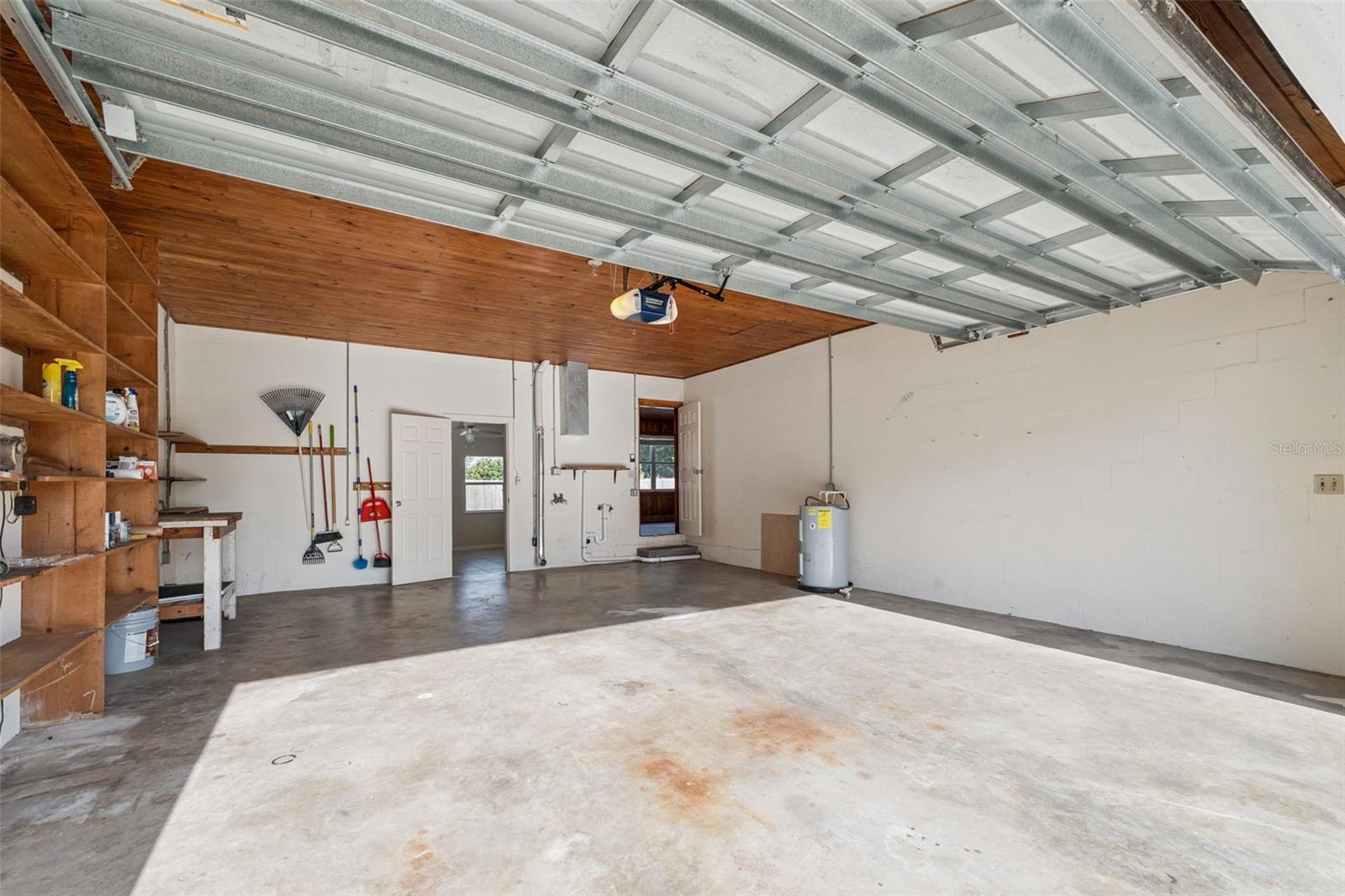 Image 17 of 21 For 1301 Evalyn Drive Se