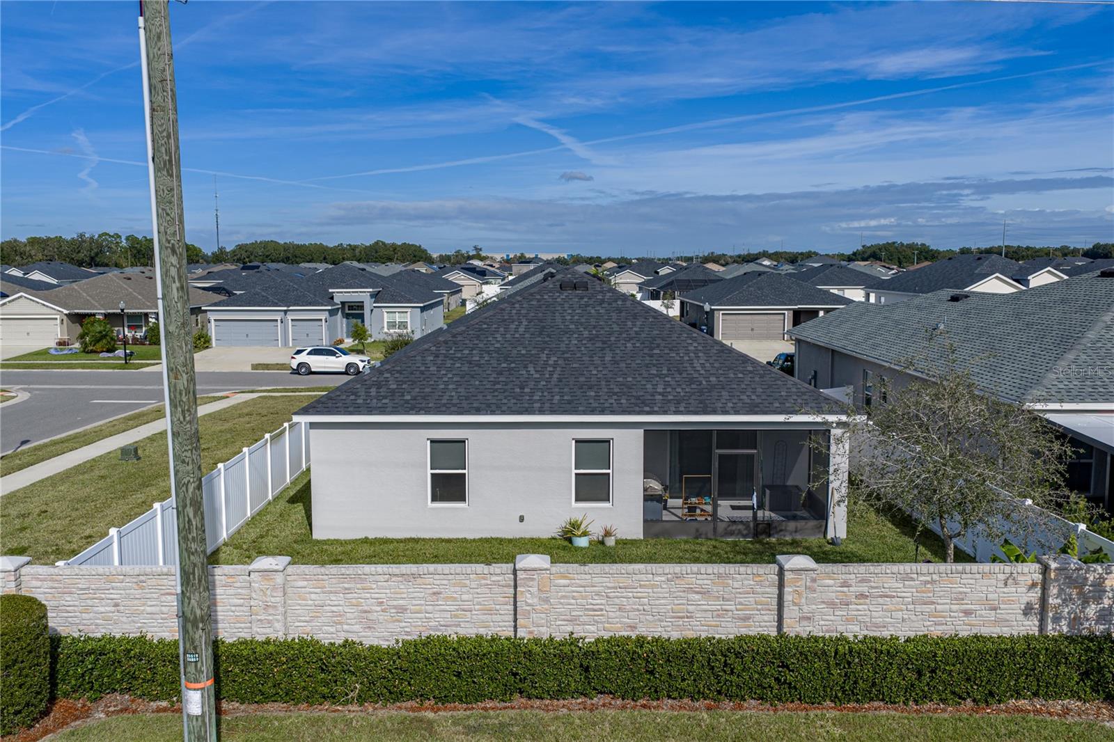 Image 45 of 58 For 929 Montgomery Lane