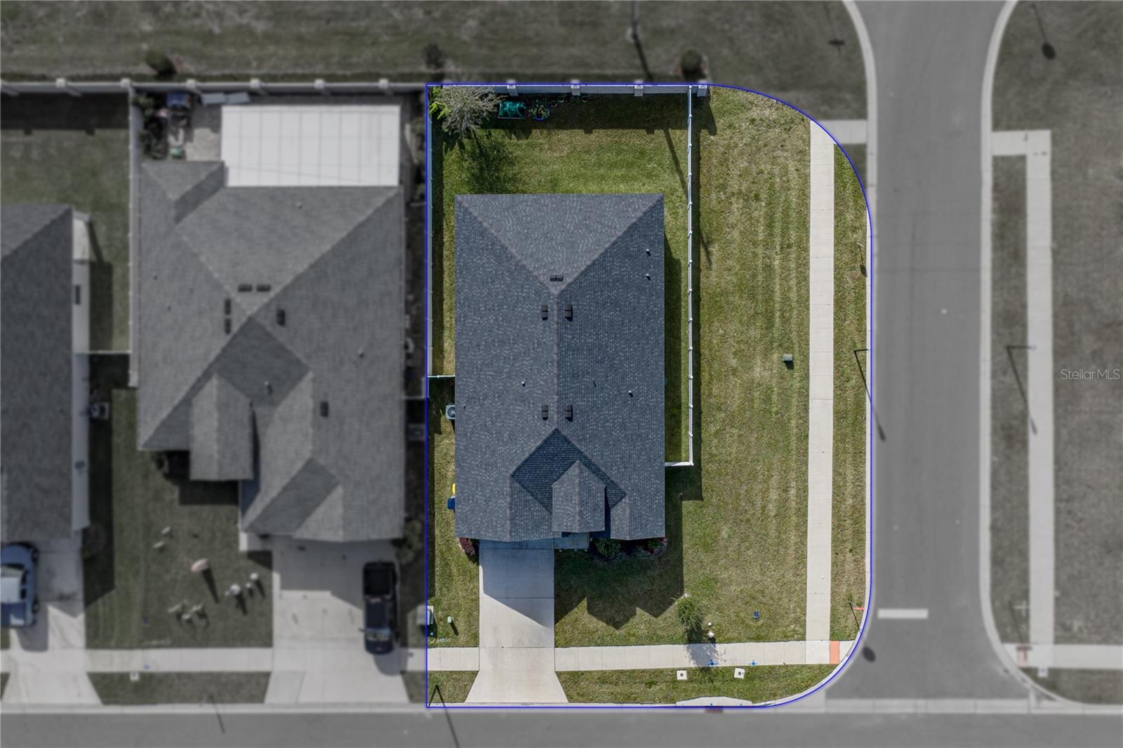 Image 48 of 58 For 929 Montgomery Lane