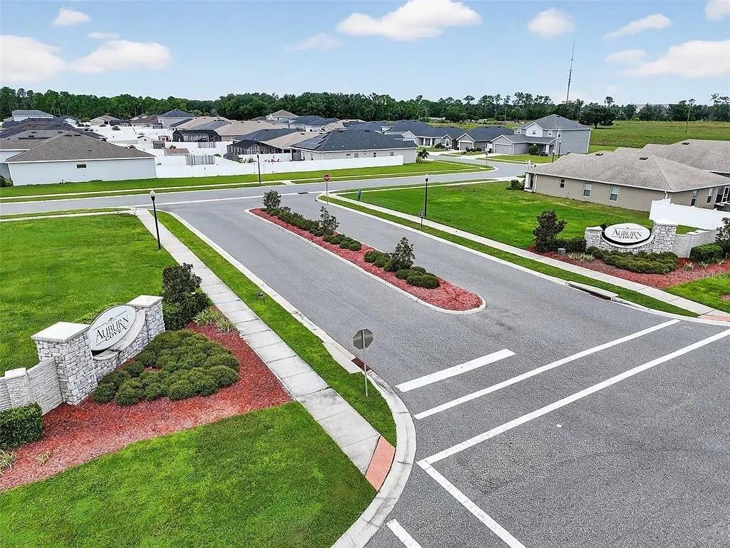 Image 54 of 58 For 929 Montgomery Lane