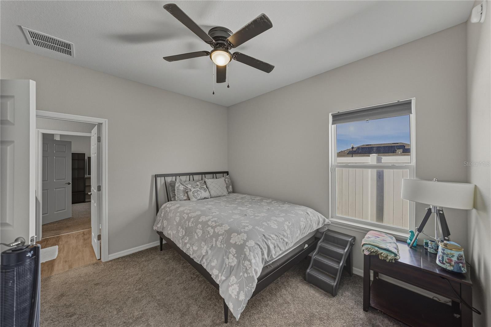 Image 8 of 58 For 929 Montgomery Lane