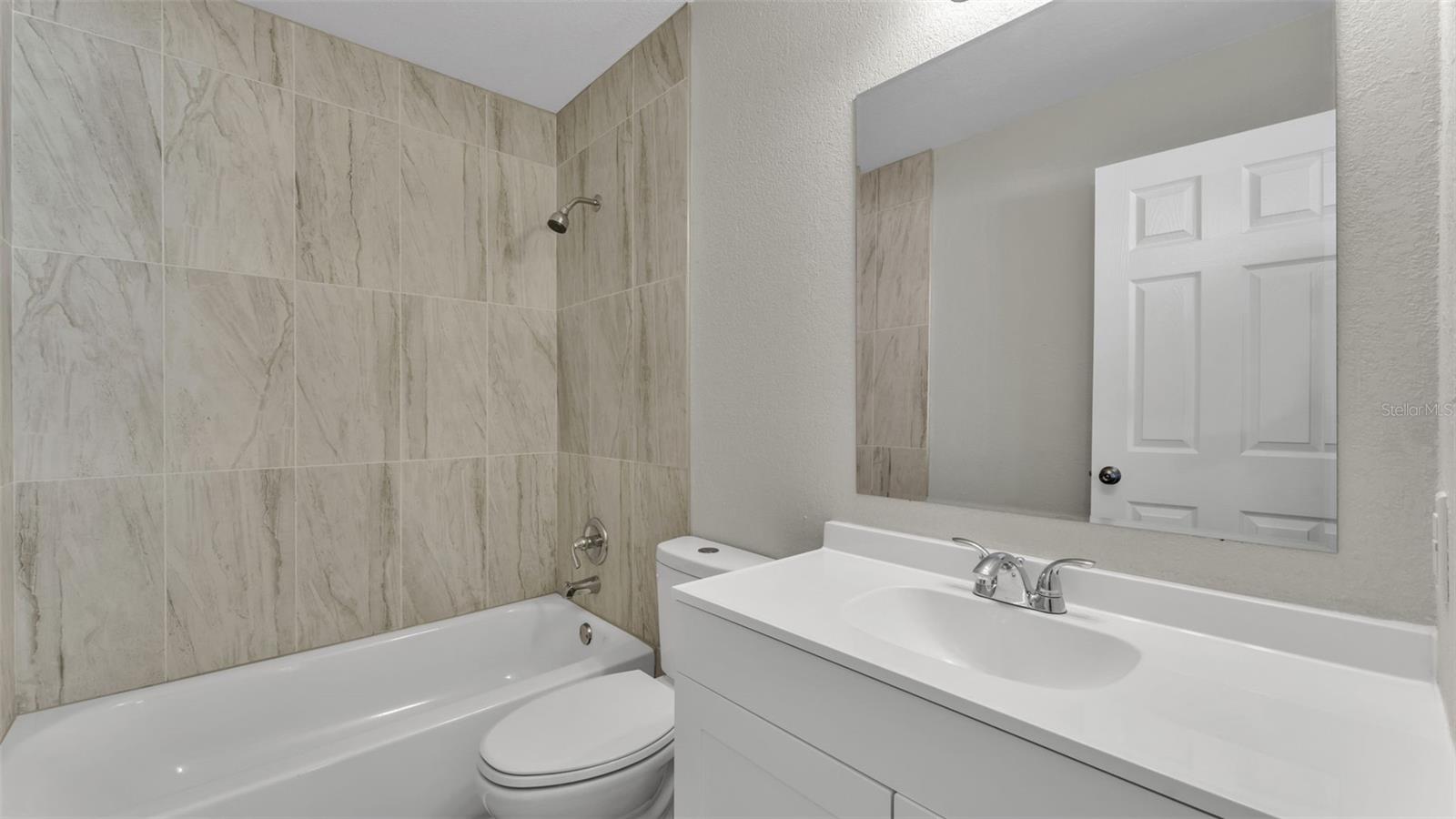 Image 6 of 9 For 260 Village Crest Court