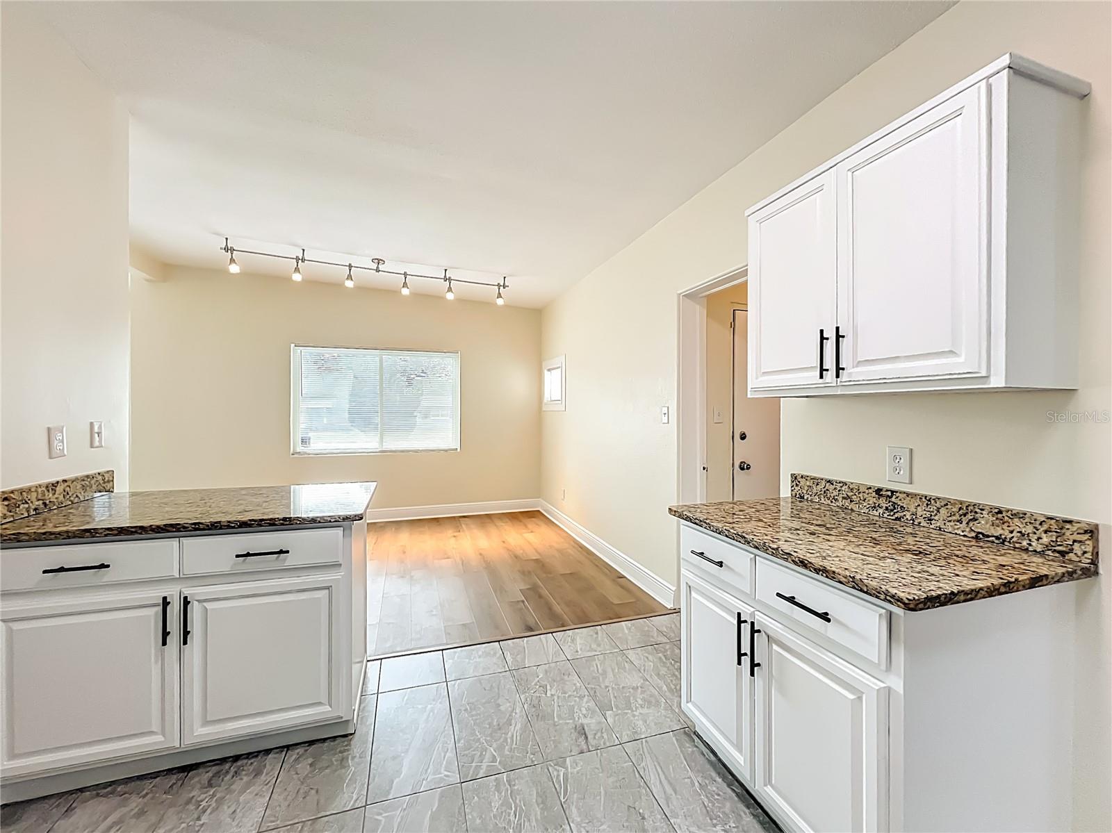 Image 17 of 51 For 3607 Edland Drive