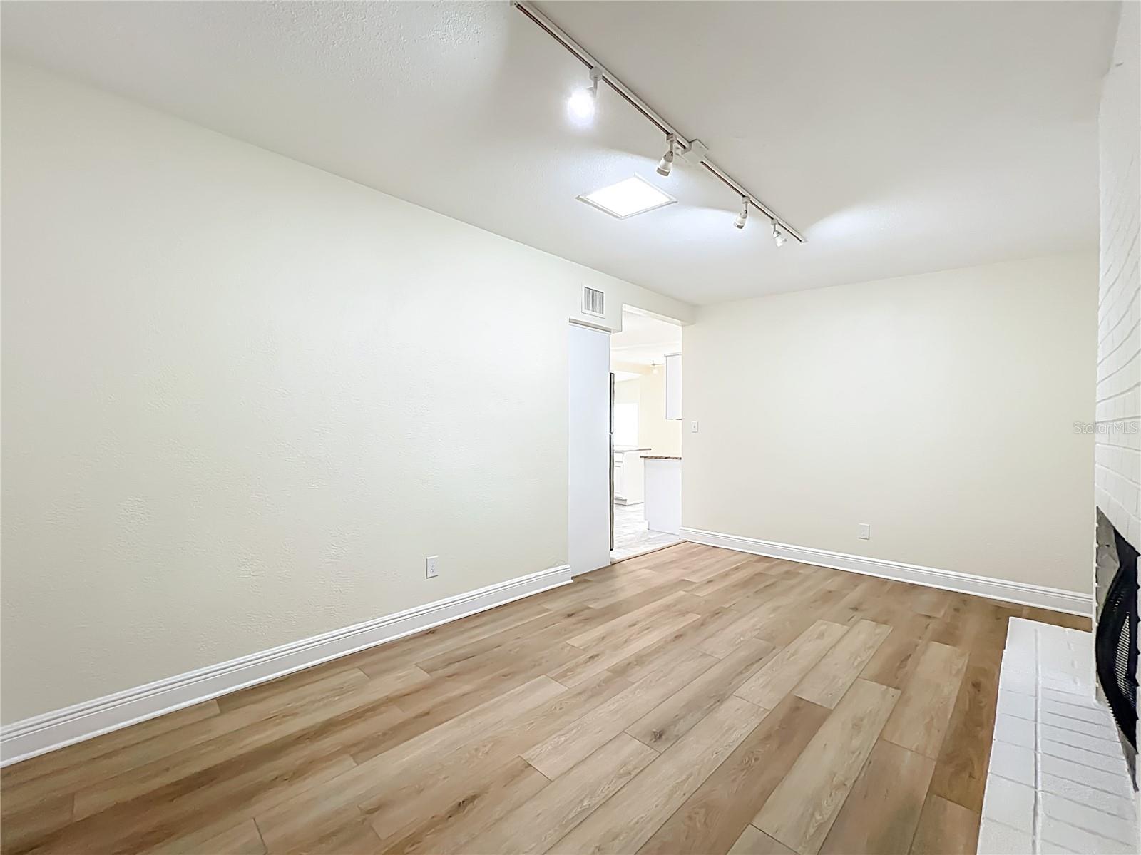 Image 25 of 51 For 3607 Edland Drive