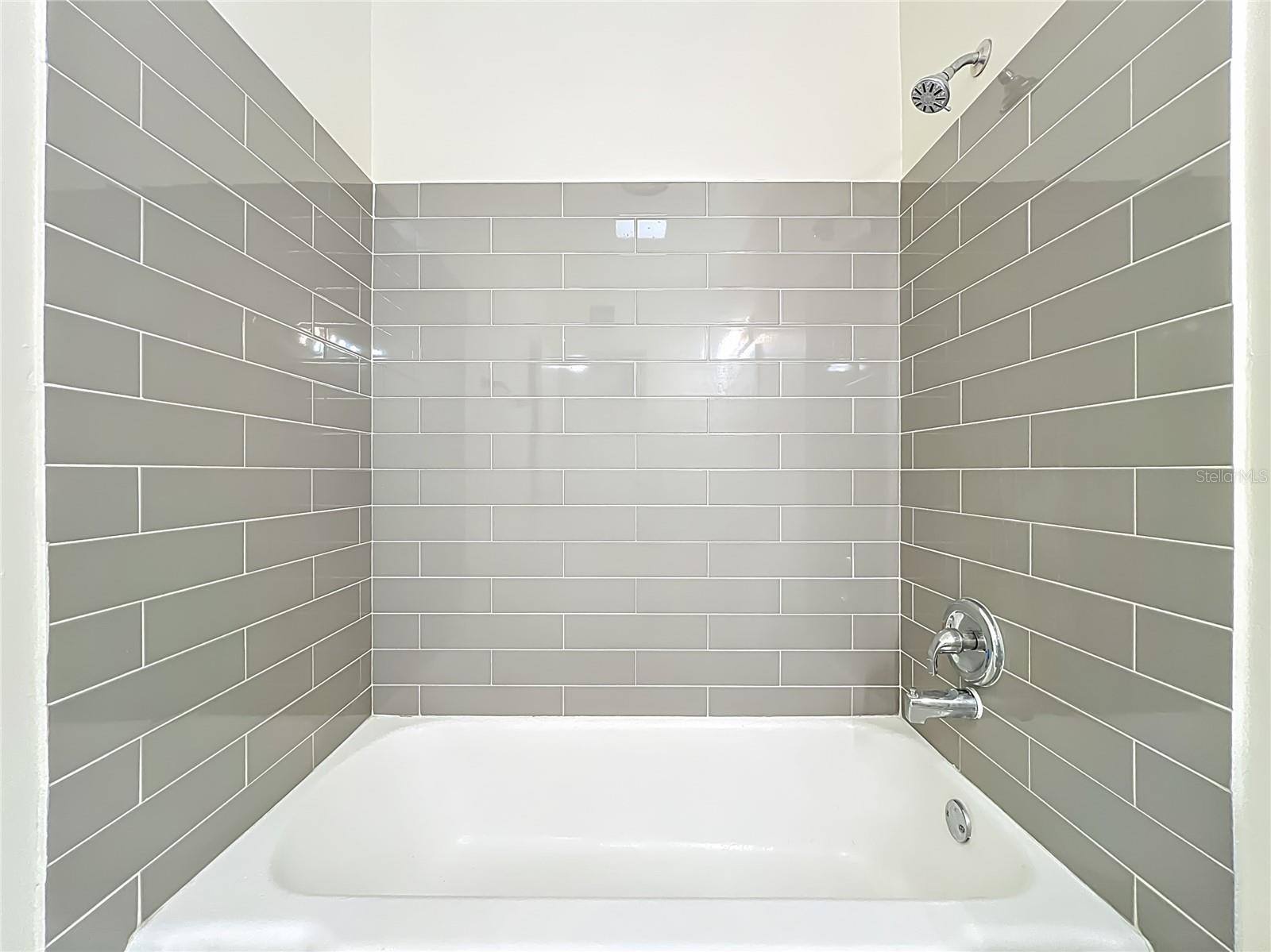 Image 33 of 51 For 3607 Edland Drive