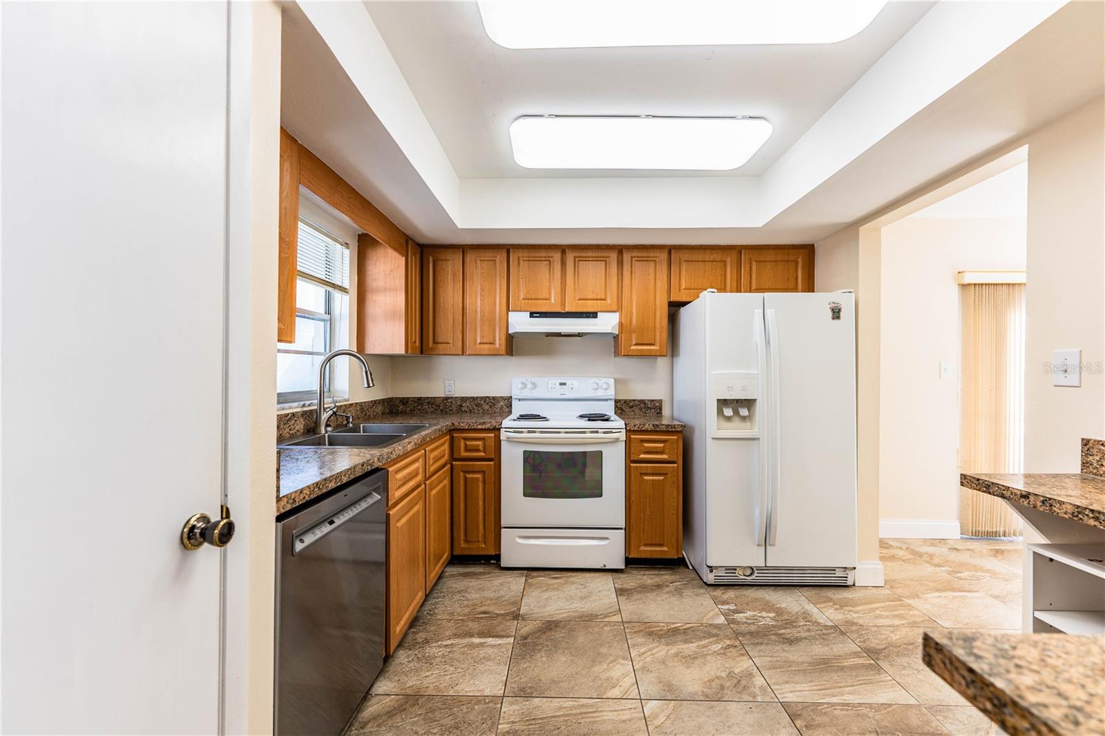 Image 14 of 34 For 746 Barber Circle