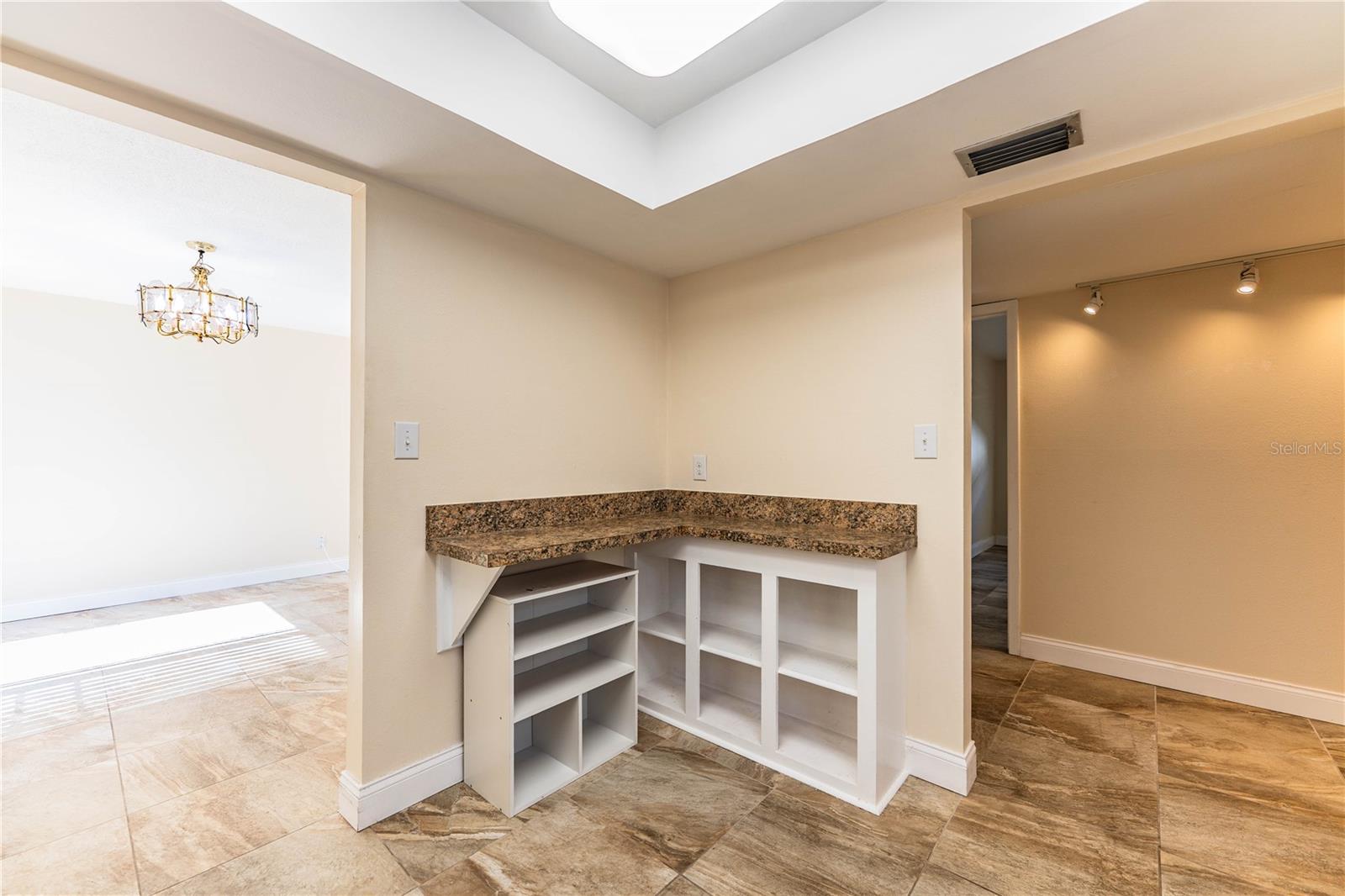 Image 15 of 34 For 746 Barber Circle