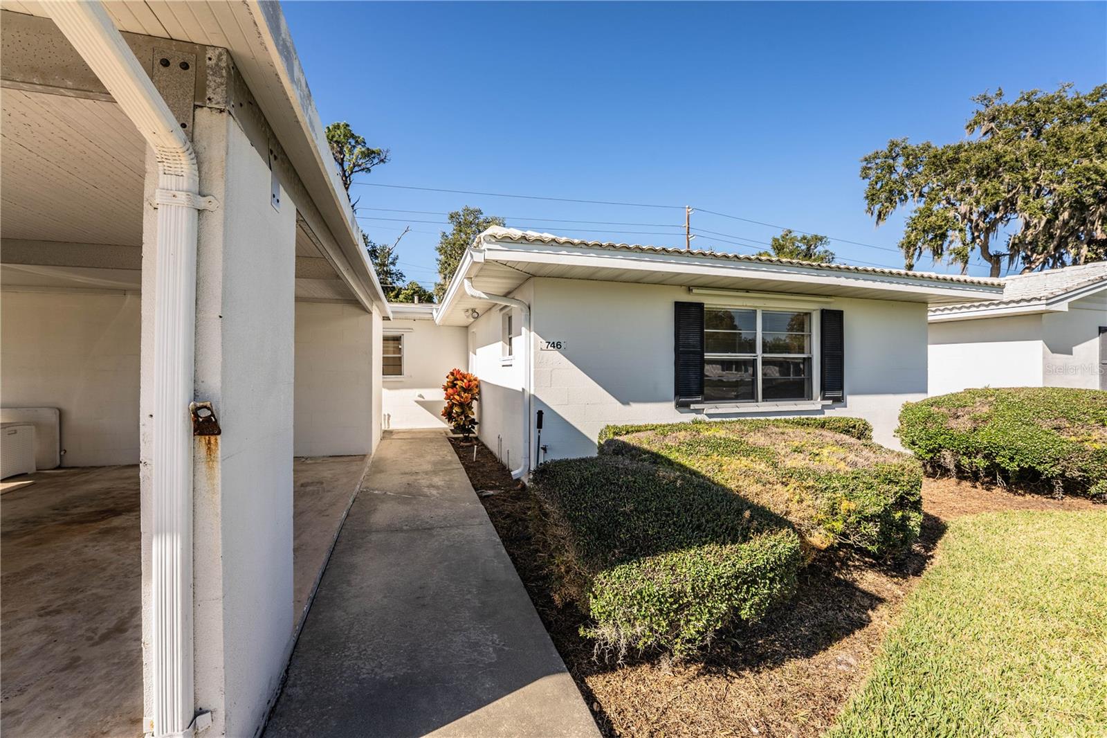 Image 5 of 34 For 746 Barber Circle