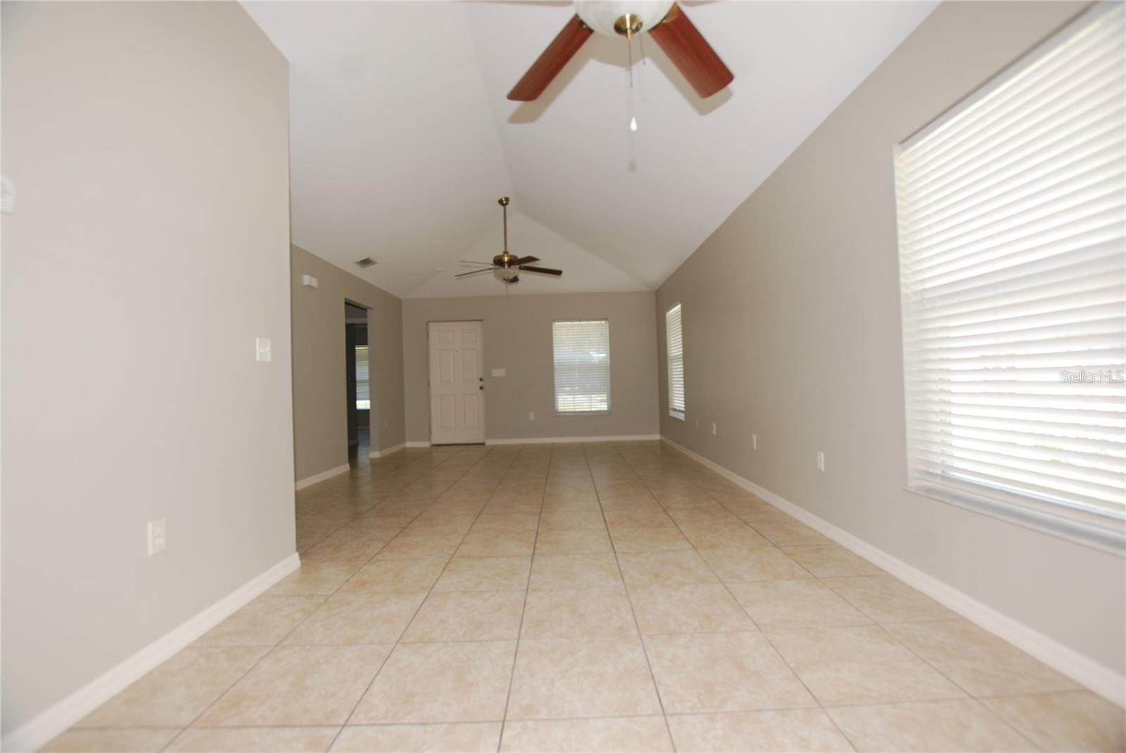 Image 23 of 25 For 312 Hibiscus Drive