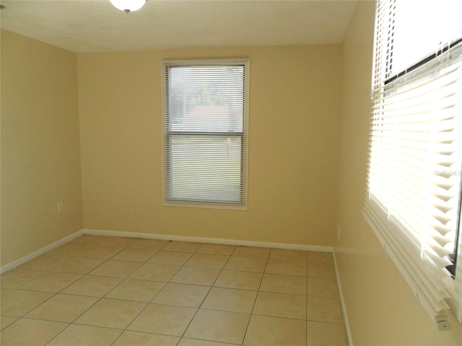 Image 10 of 20 For 1521 Richmond Road