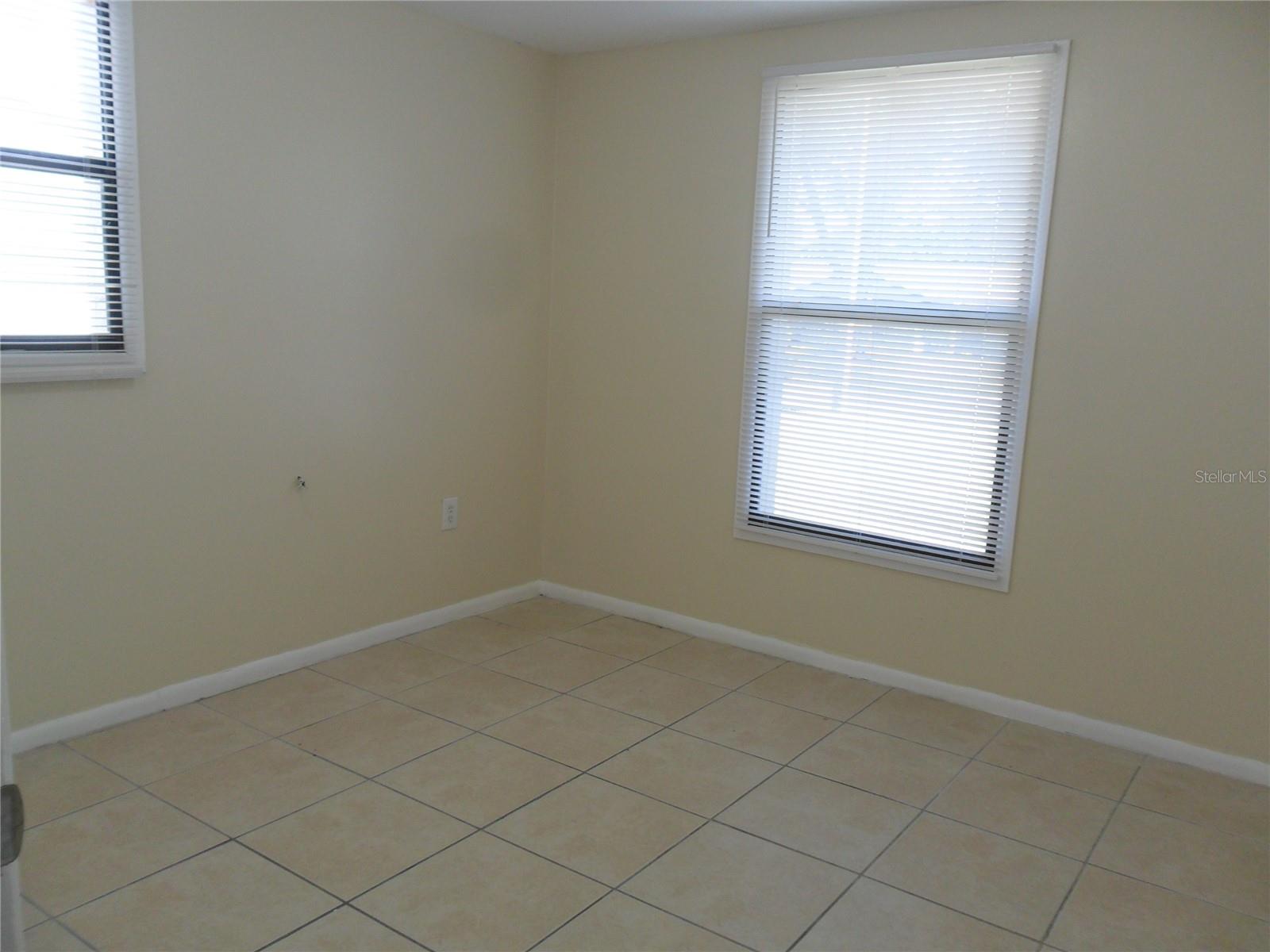 Image 15 of 20 For 1521 Richmond Road