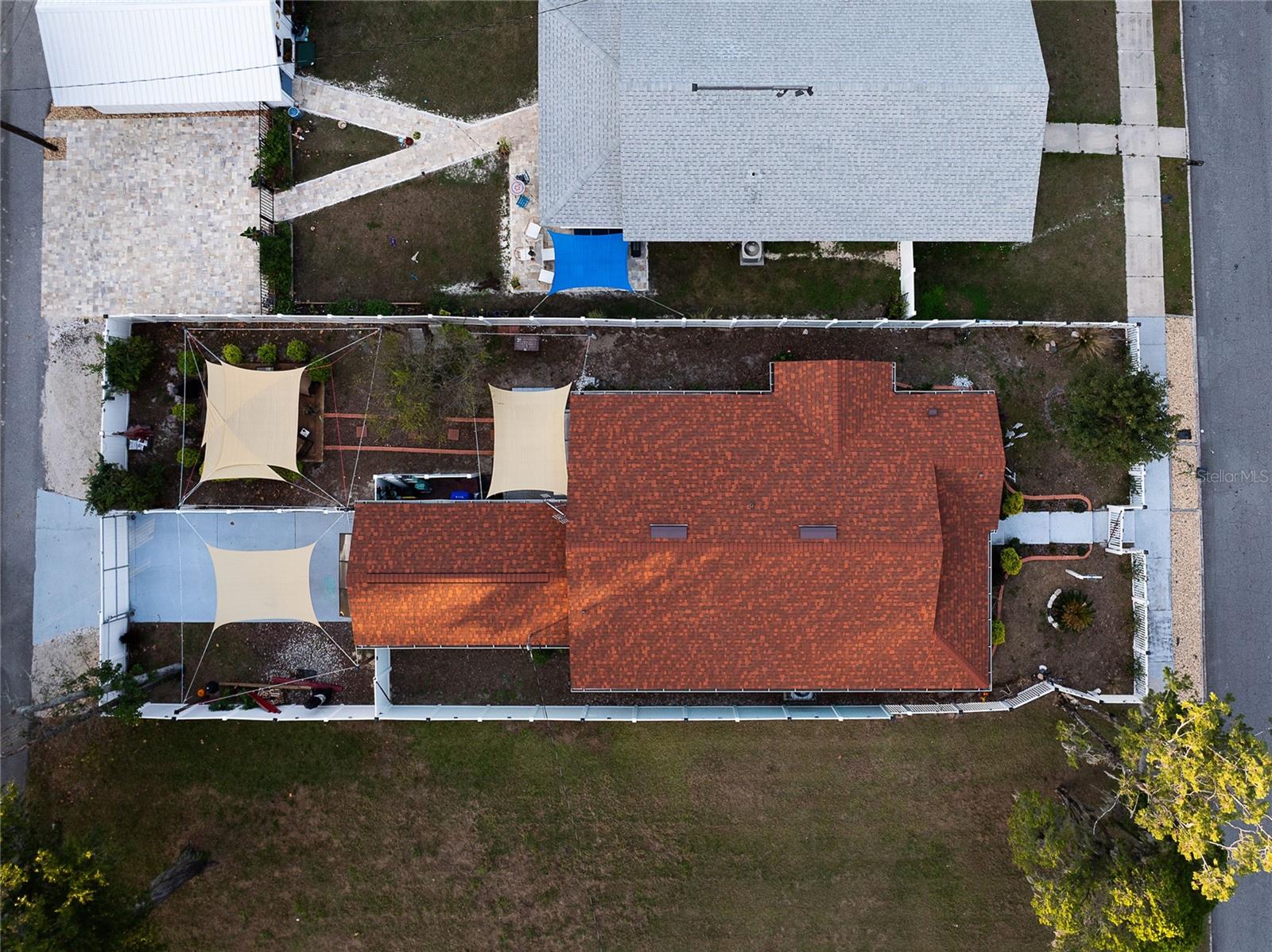 Image 2 of 37 For 706 Vermont Avenue