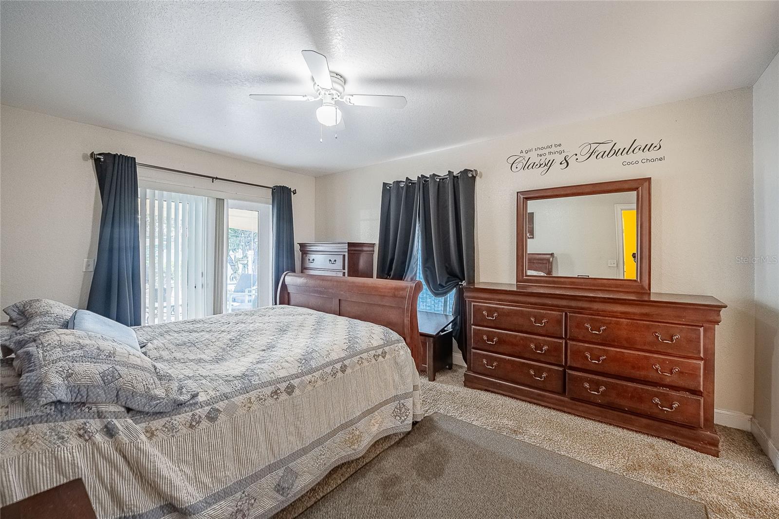 Image 20 of 37 For 706 Vermont Avenue